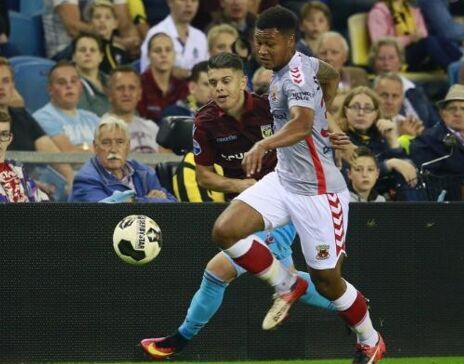 合作精神而 合作精神而