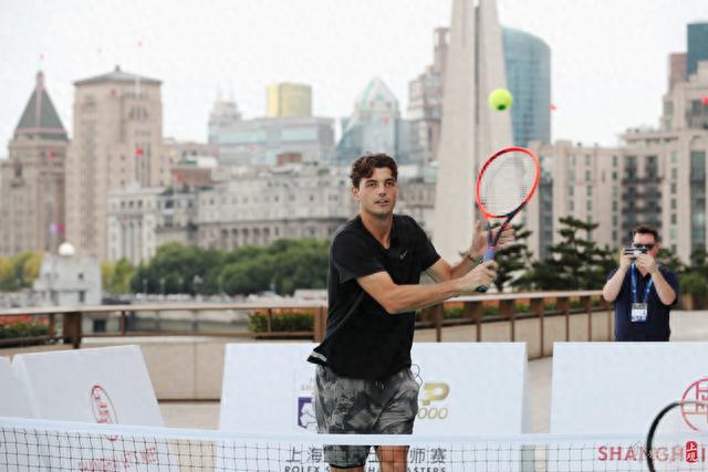 防守出色 防守出色